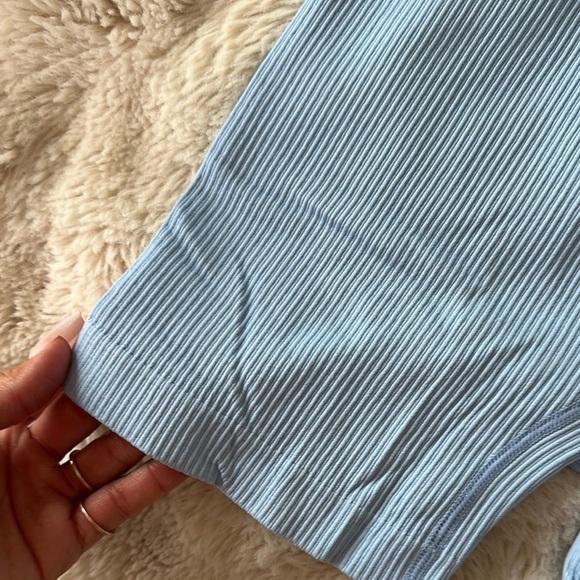 Blue Ribbed gym Shorts - Picture 4 of 4